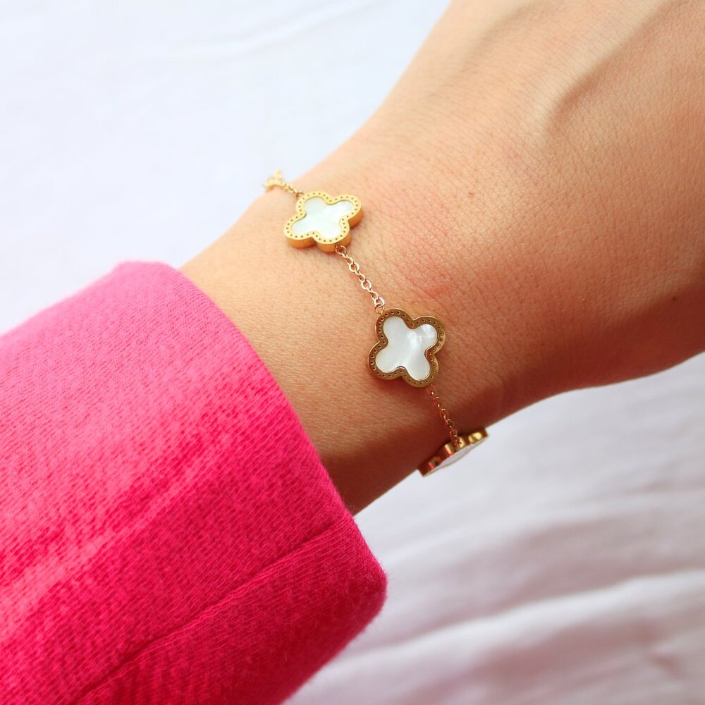 4‎ Leaf Bracelet